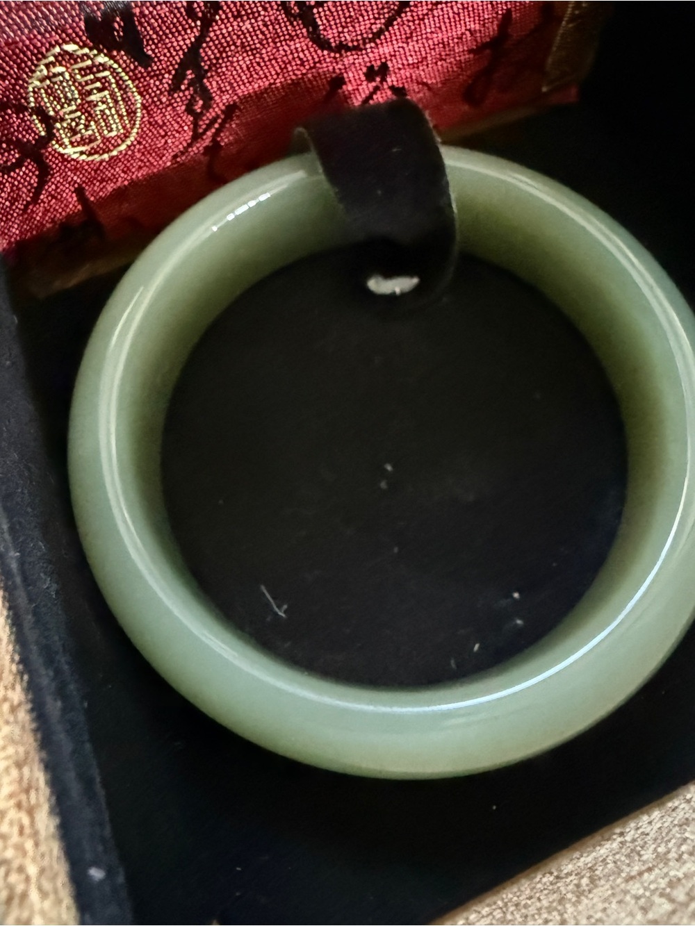 100% Natural Grade A Green Jade Bracelet （green nephrite)